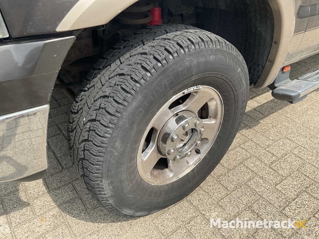 Ford F-250 FX4 OFF ROAD V8 Bedrijfswagen