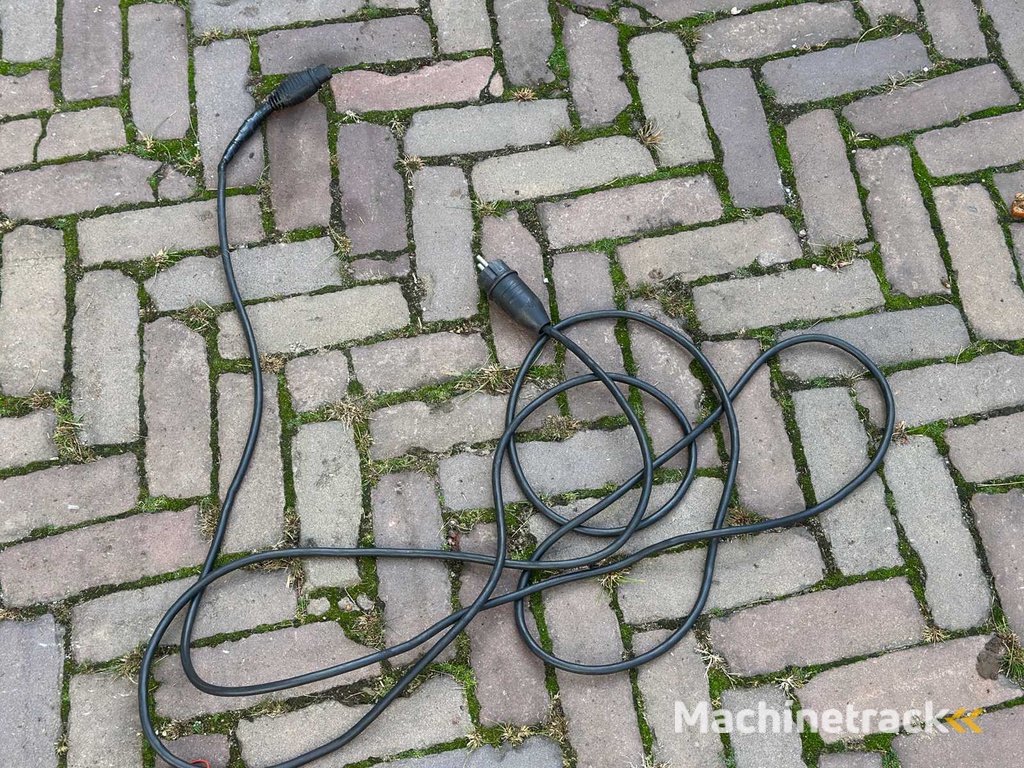 Renault Master T35 2.3 dCi L3H2 Kühlwagen 125PS 2011, 8-VNB-83