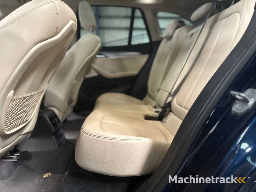 BMW X1 sDrive18i High Executive Automatikgetriebe; L-739-KX