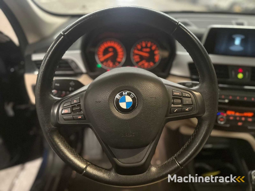 BMW X1 sDrive18i High Executive Automatikgetriebe; L-739-KX