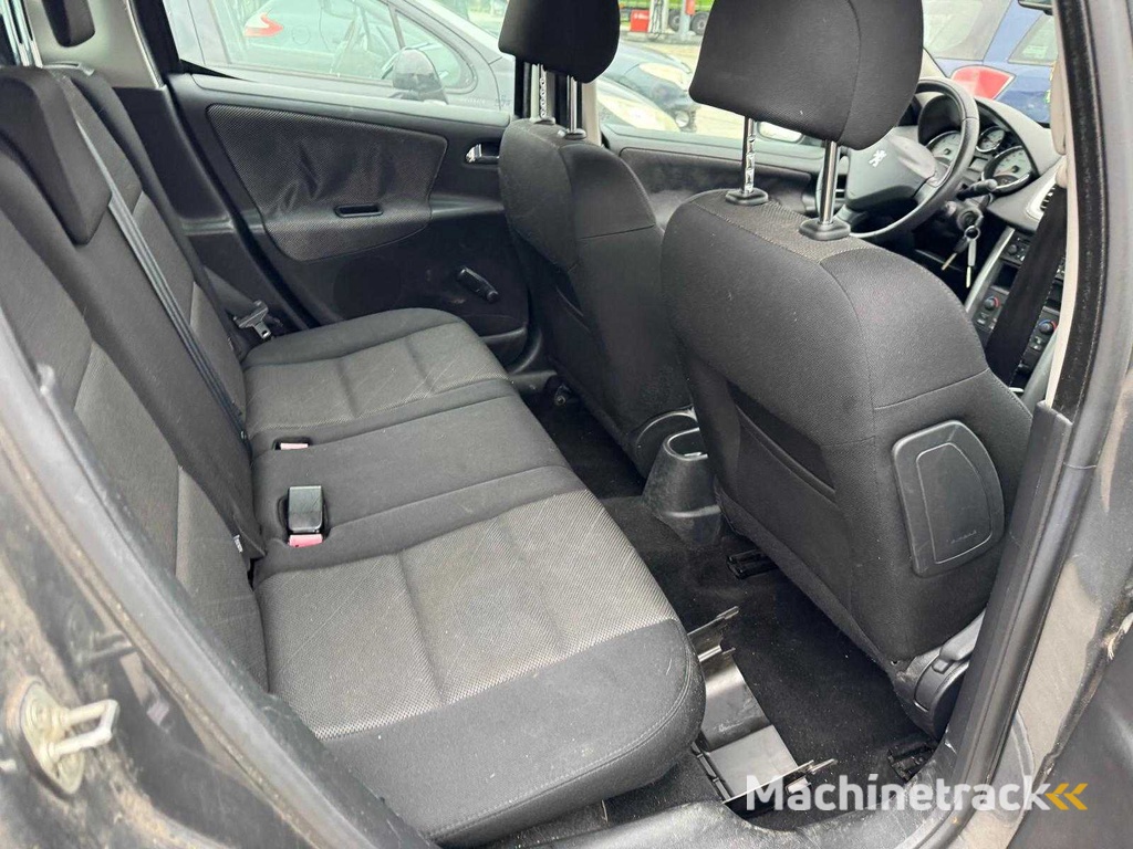 Peugeot 207 SW 1.6 VTi XS Clima Première 05-XZ-VD