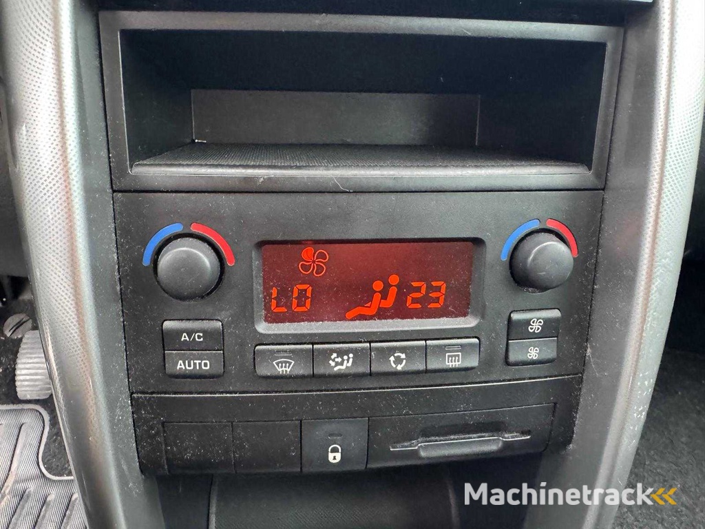 Peugeot 207 SW 1.6 VTi XS Clima Première 05-XZ-VD