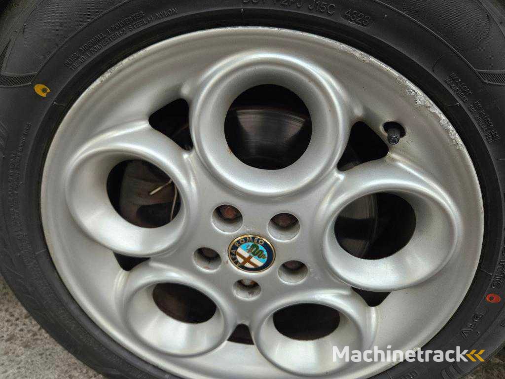 Alfa Romeo Spider 2.0 16V T.Spark L, GP240X