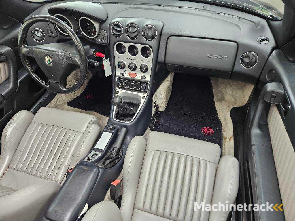 Alfa Romeo Spider 2.0 16V T.Spark L, GP240X