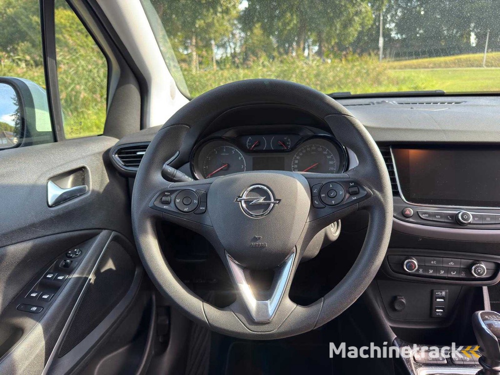 Opel Crossland X 1.2 Turbo Edition; H-200-HZ