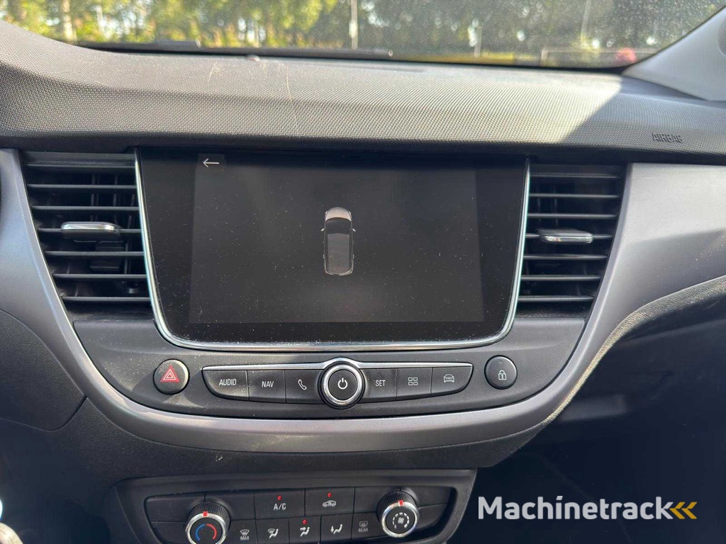 Opel Crossland X 1.2 Turbo Edition; H-200-HZ