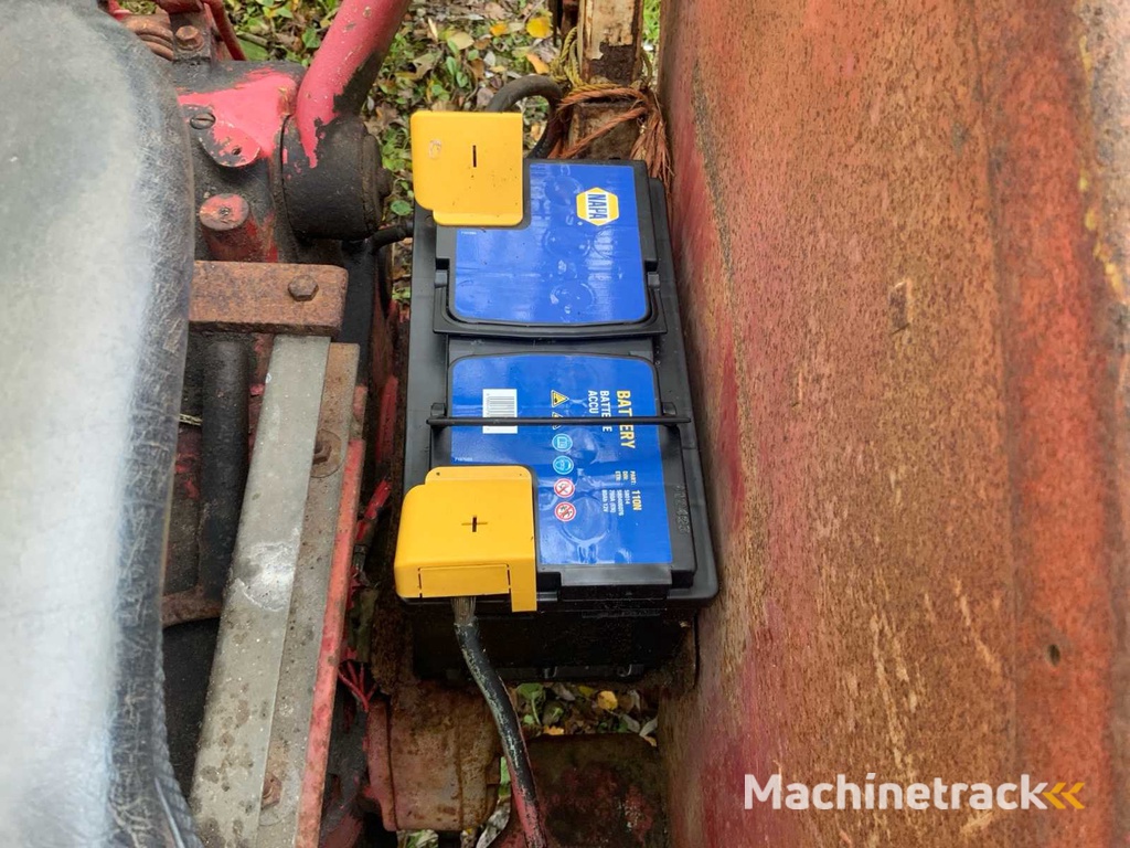 International 383 Two-wheel drive agricultural tractor