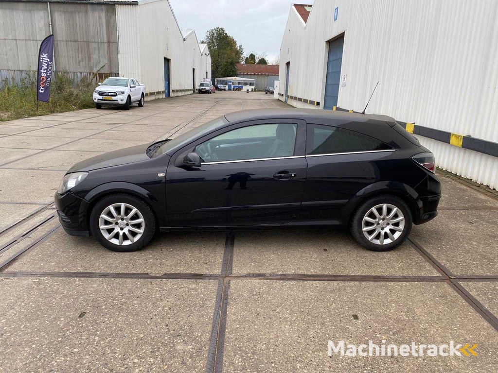 Opel Astra GTC 1.4 Business Klimaanlage 4288