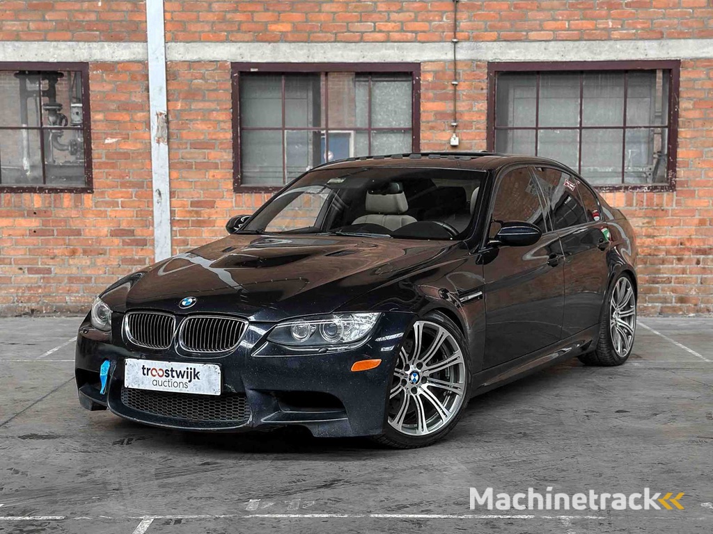 BMW M3 4.0 V8 E90 -SCHALTGETRIEBE- 420PS 2008 3er Youngtimer