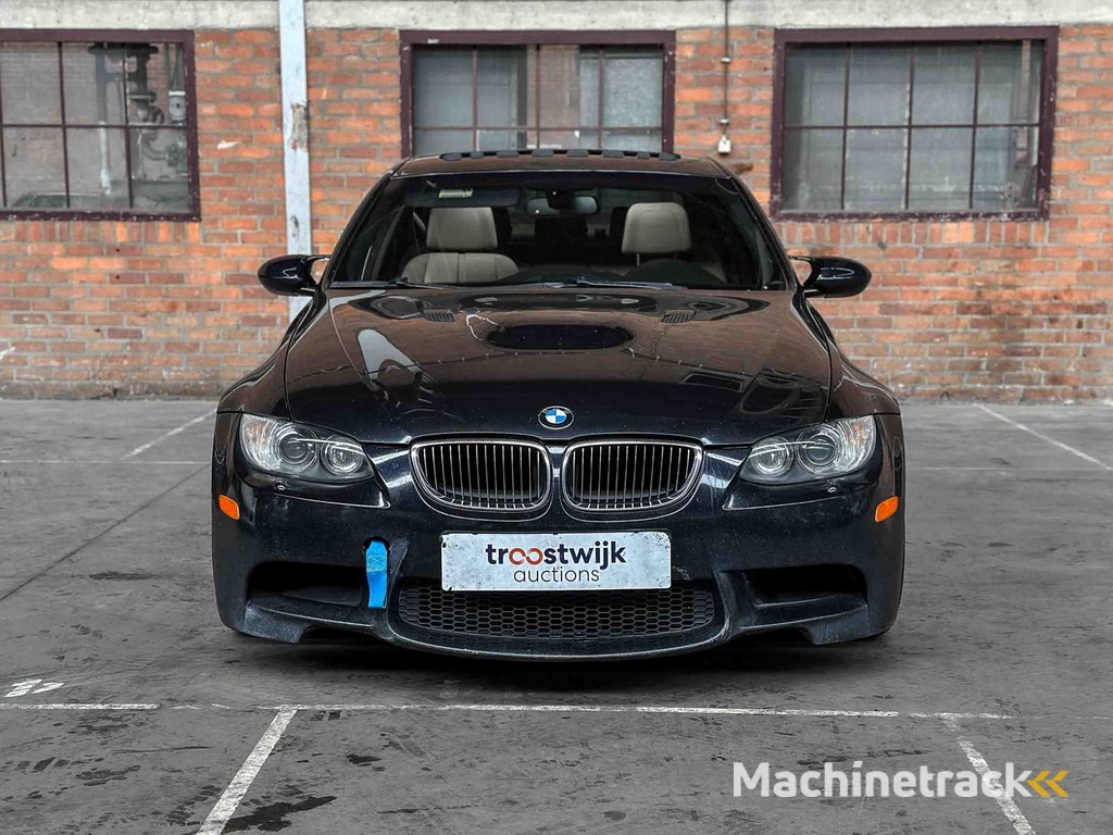 BMW M3 4.0 V8 E90 -SCHALTGETRIEBE- 420PS 2008 3er Youngtimer