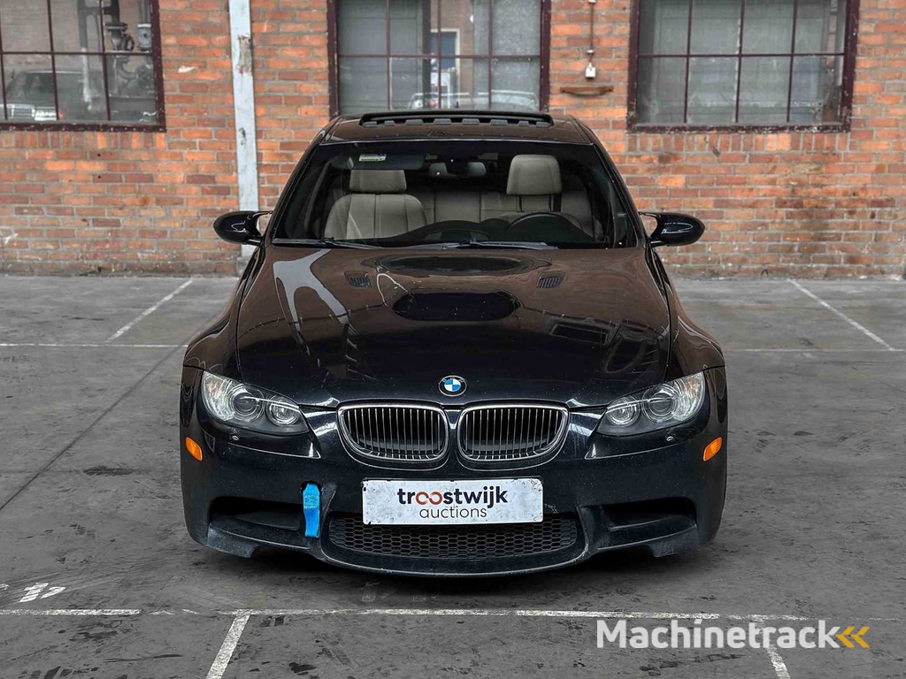BMW M3 4.0 V8 E90 -SCHALTGETRIEBE- 420PS 2008 3er Youngtimer