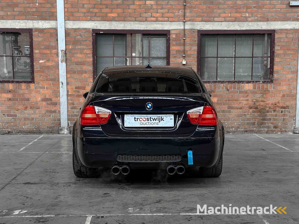 BMW M3 4.0 V8 E90 -SCHALTGETRIEBE- 420PS 2008 3er Youngtimer