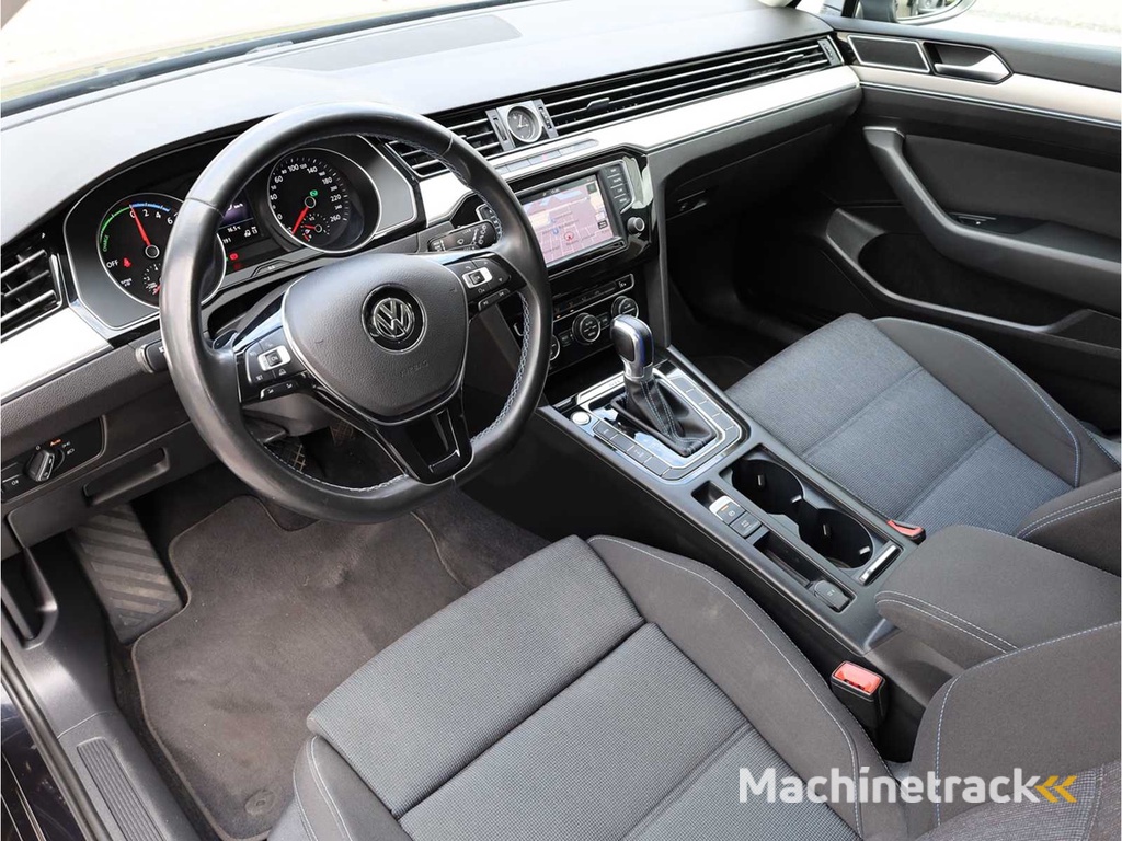 Volkswagen Passat Variant 1.4 TSI GTE Automaat 2016, KG-254-L