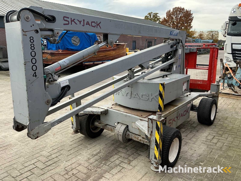 2002 Skyjack SJLB32 Electric Boom Lift