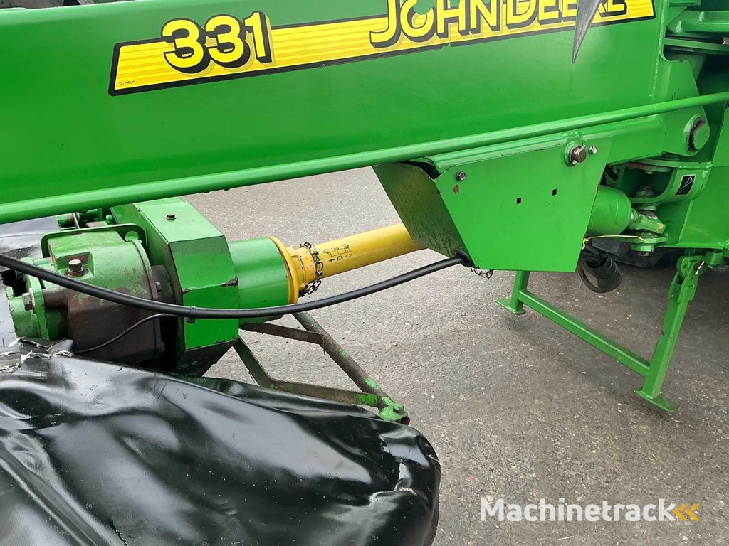 2015 John Deere 331 Scheibenmäher