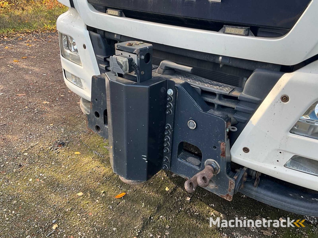 2015 MAN TGS Kranwagen mit Kran HIAB und Auflieger PACTON