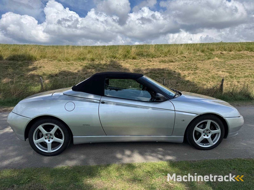 Alfa Romeo Spider 2.0-16V T.Spark, 09-LSH-8