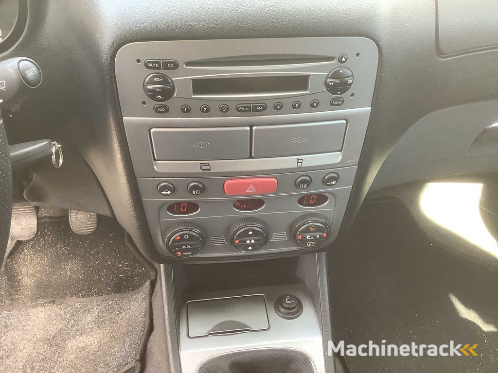 2007 Alfa Romeo 147 1.6 TS Business PKW