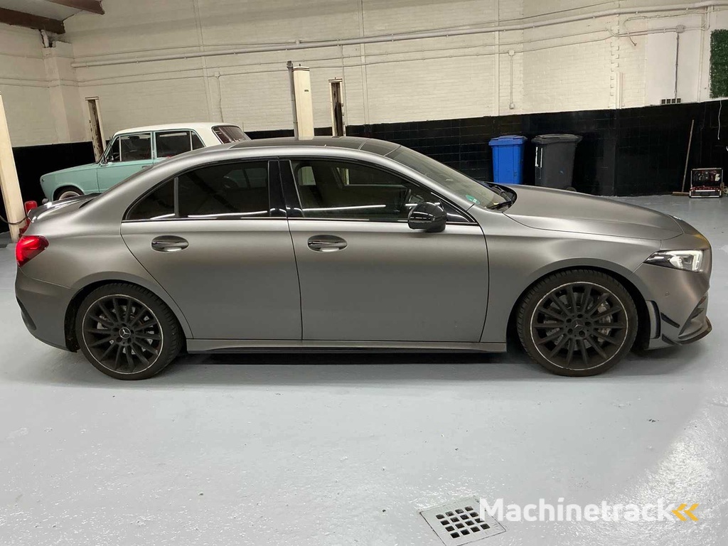 2020 Mercedes-Benz A-Klasse A35 AMG Pkw