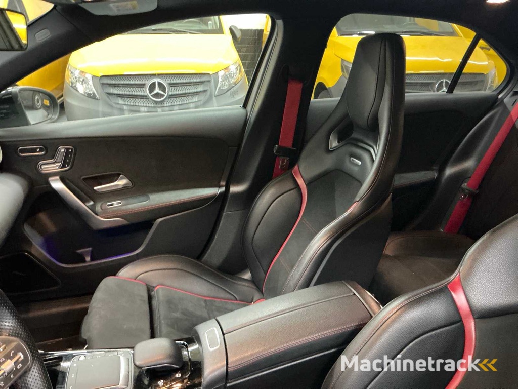2020 Mercedes-Benz A-Klasse A35 AMG Pkw