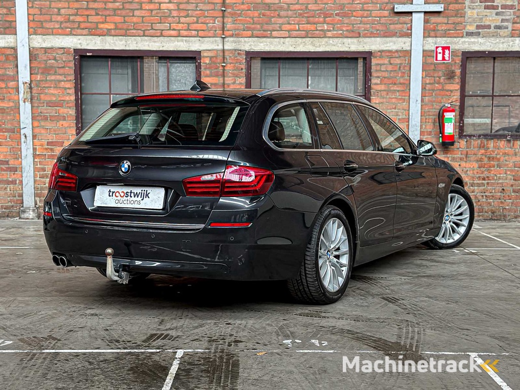 BMW 528i Touring Luxury Edition F11 245PS 2014 5er, 6-TZT-71