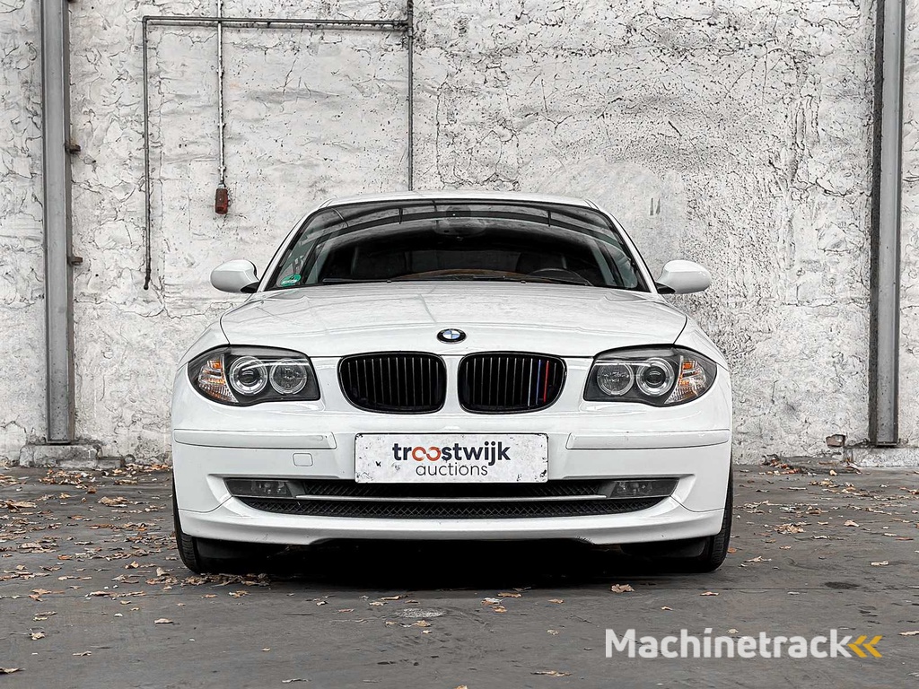 BMW 118i 1er 143PS 2008, L-668-XD