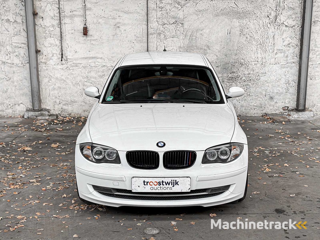 BMW 118i 1er 143PS 2008, L-668-XD