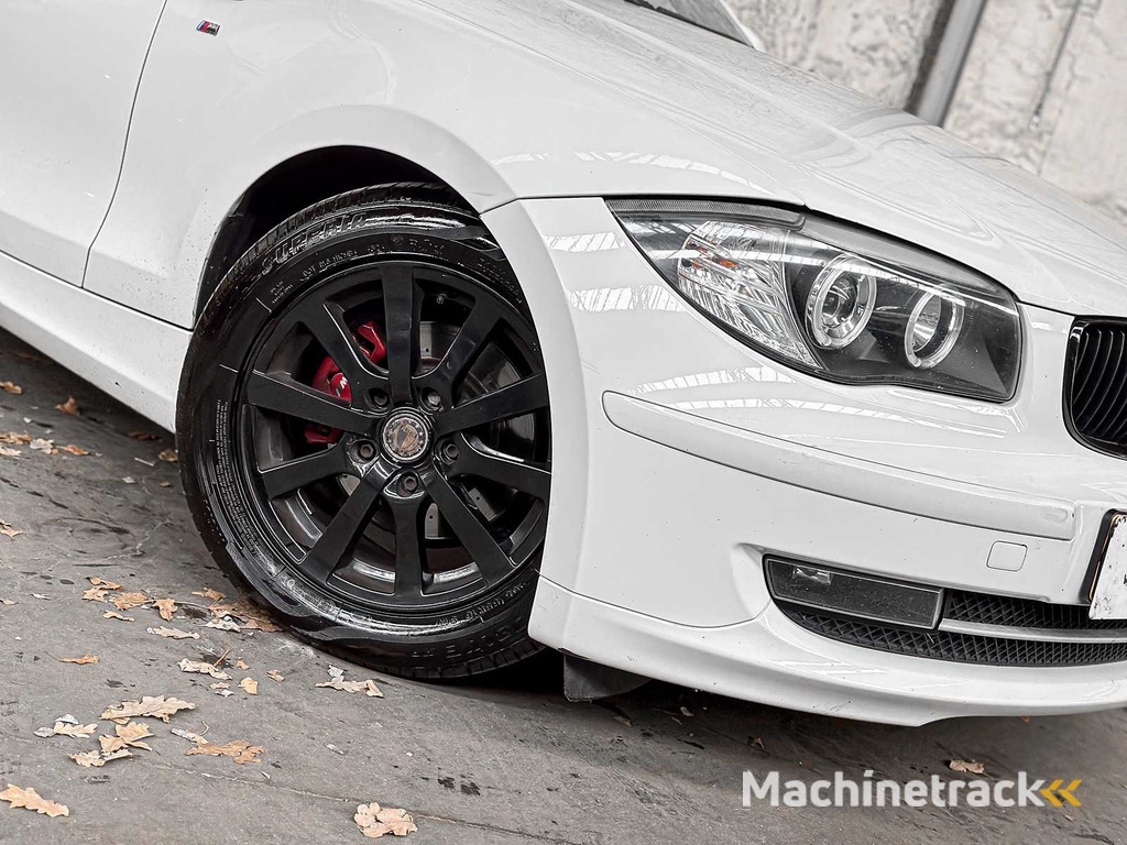 BMW 118i 1er 143PS 2008, L-668-XD