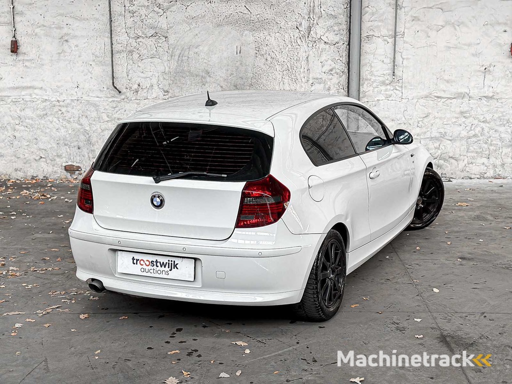 BMW 118i 1er 143PS 2008, L-668-XD