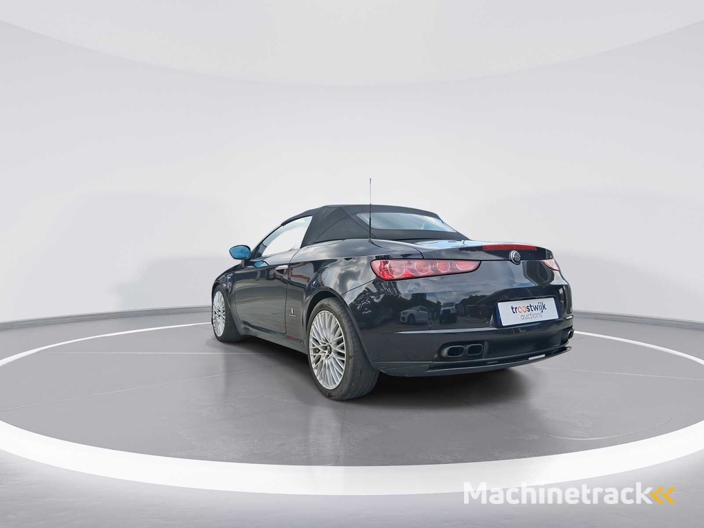 Alfa Romeo Spider 2.2 JTS 2007 | TS-648-S