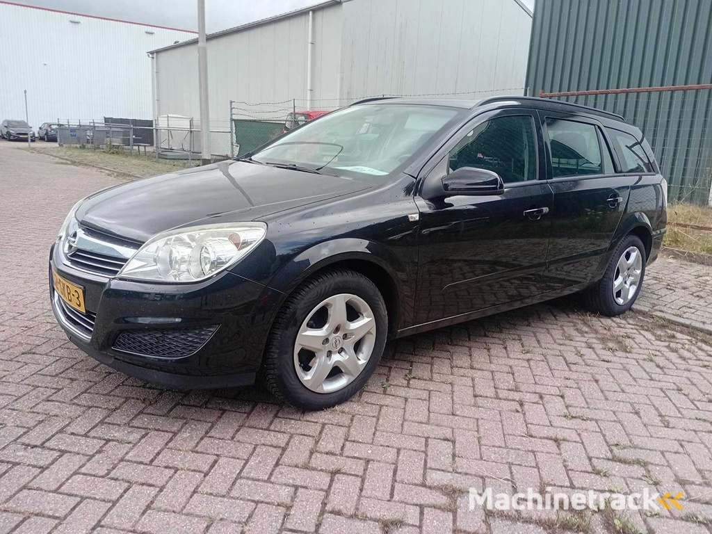 Opel Astra Kombi 1.4 Business Airco Cruise Navi, 52-GKB-3