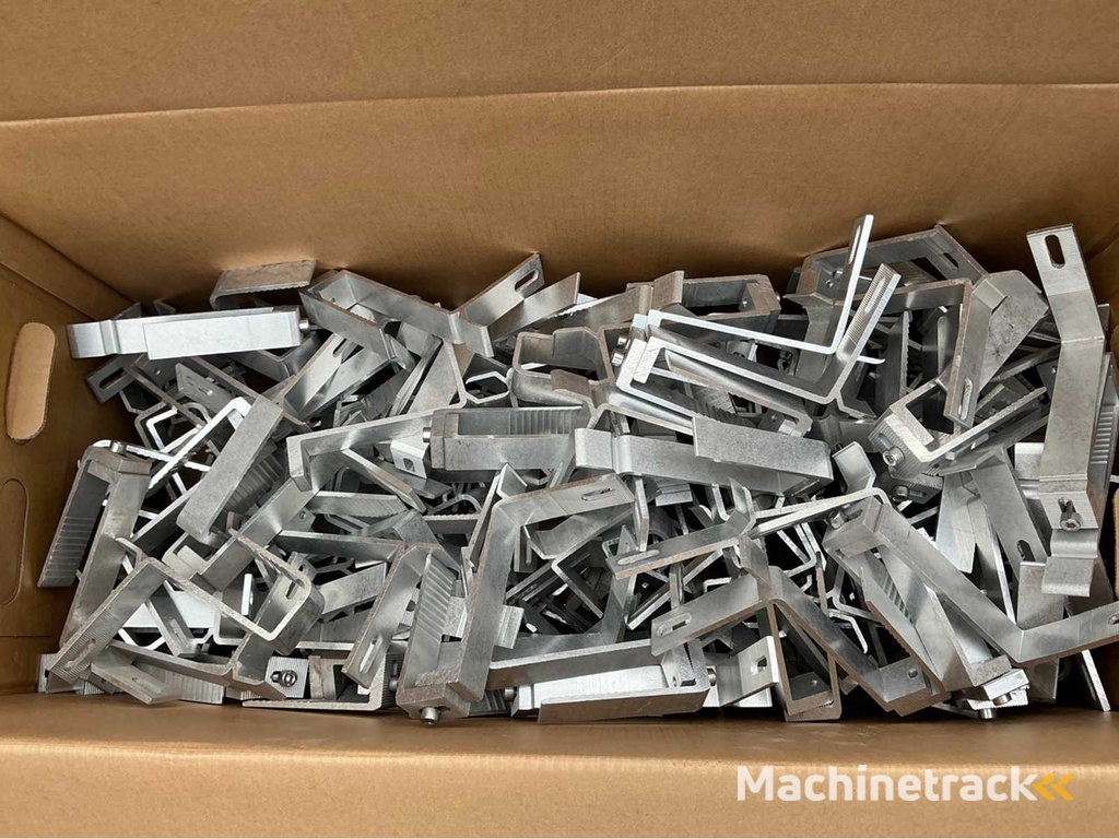 Verschiedenes Befestigungsmaterial