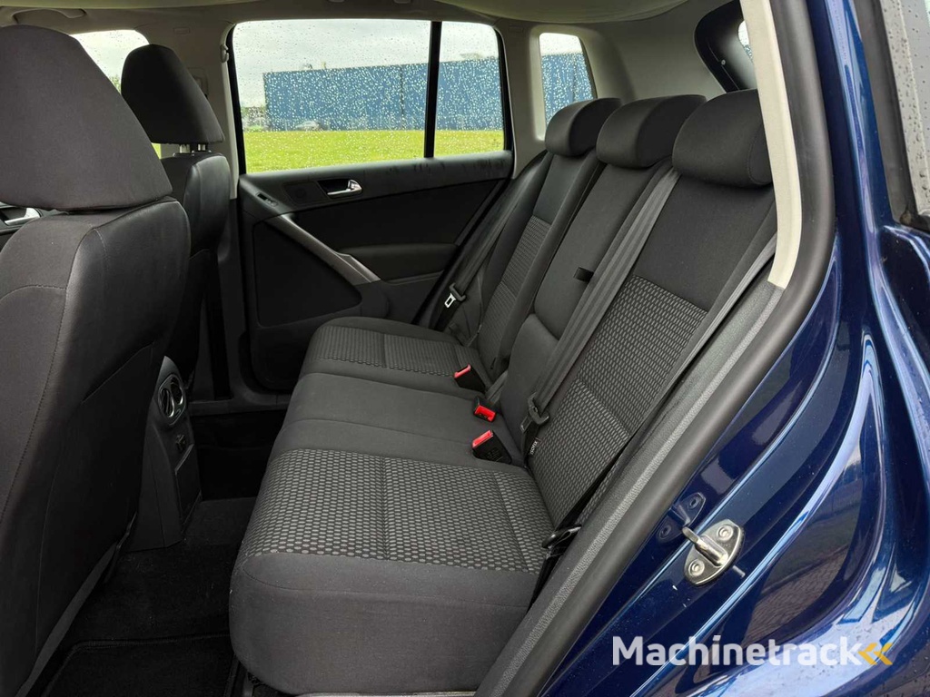 Volkswagen Tiguan 1.4 TSI Comfort&Design 4Motion Automatik, 30-GKF-7