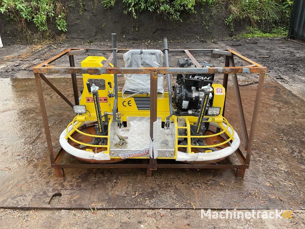 2025 - SDLOOL - 80R3858 - Schmetterling aus Beton