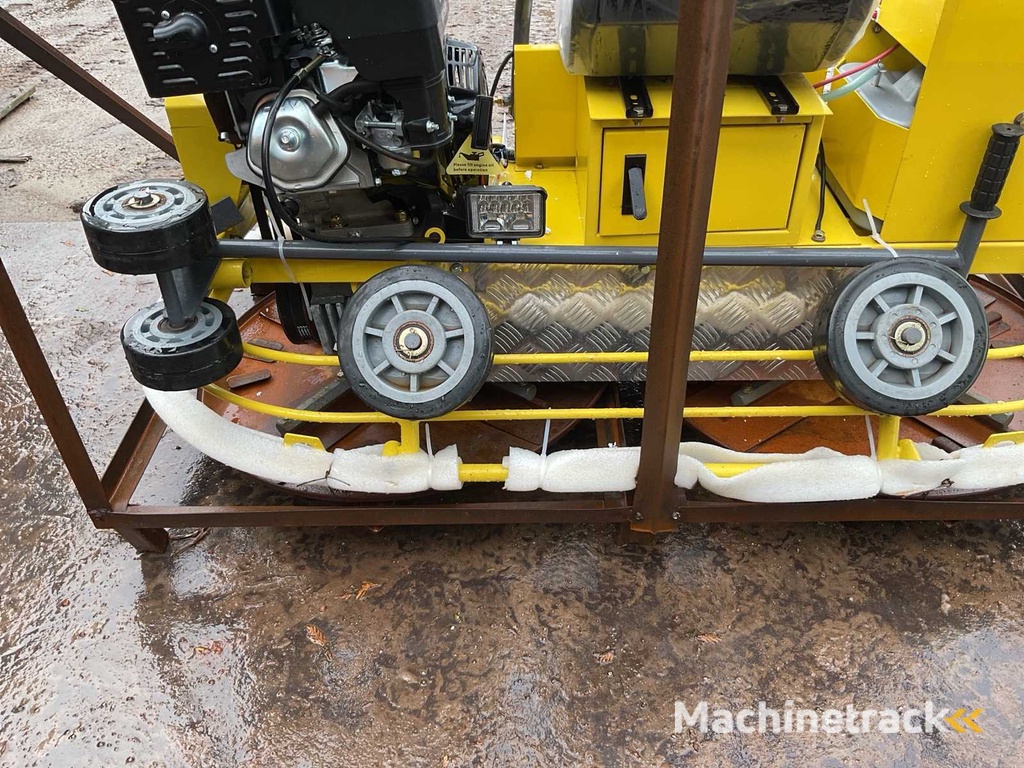 2025 - SDLOOL - 80R3858 - Schmetterling aus Beton