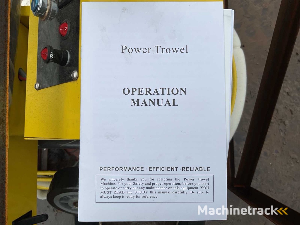 2025 - SDLOOL - 80R3858 - Schmetterling aus Beton