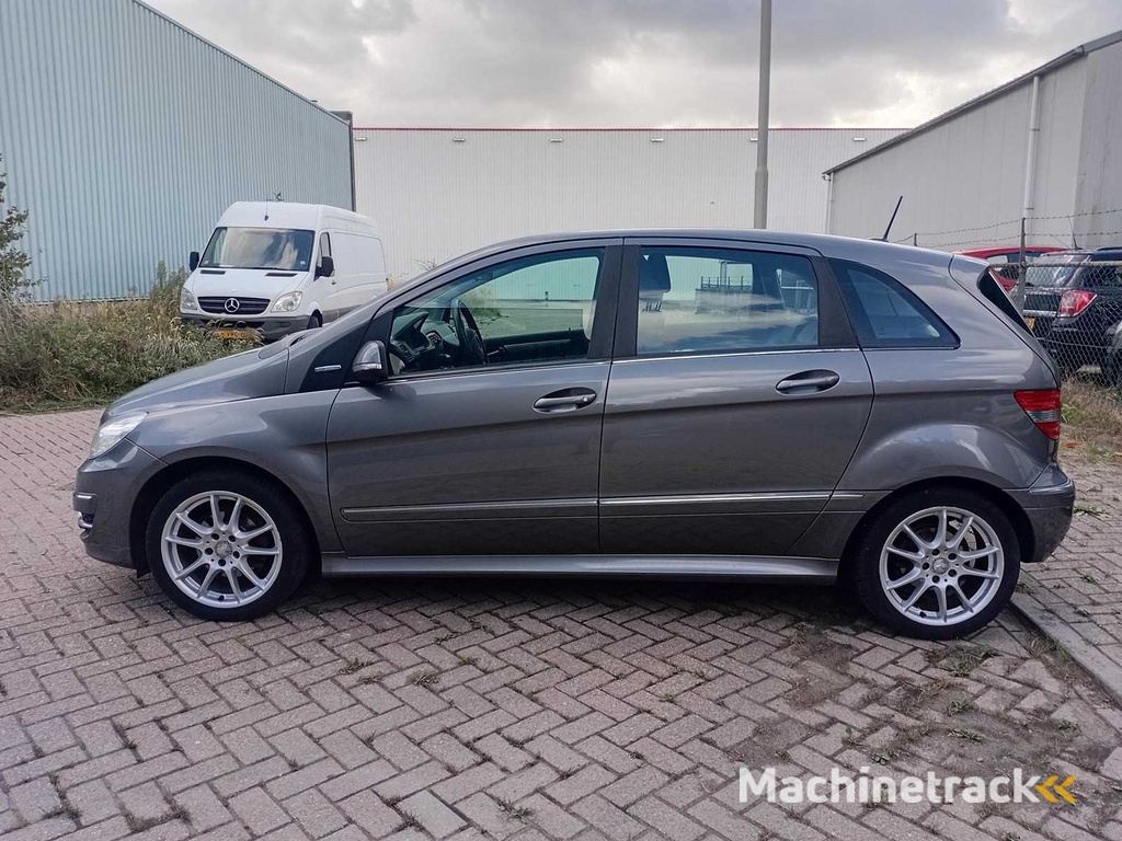 Mercedes-Benz B-Klasse 160 BlueE. Klimaanlage Navi Cruise, 85-NNX-6