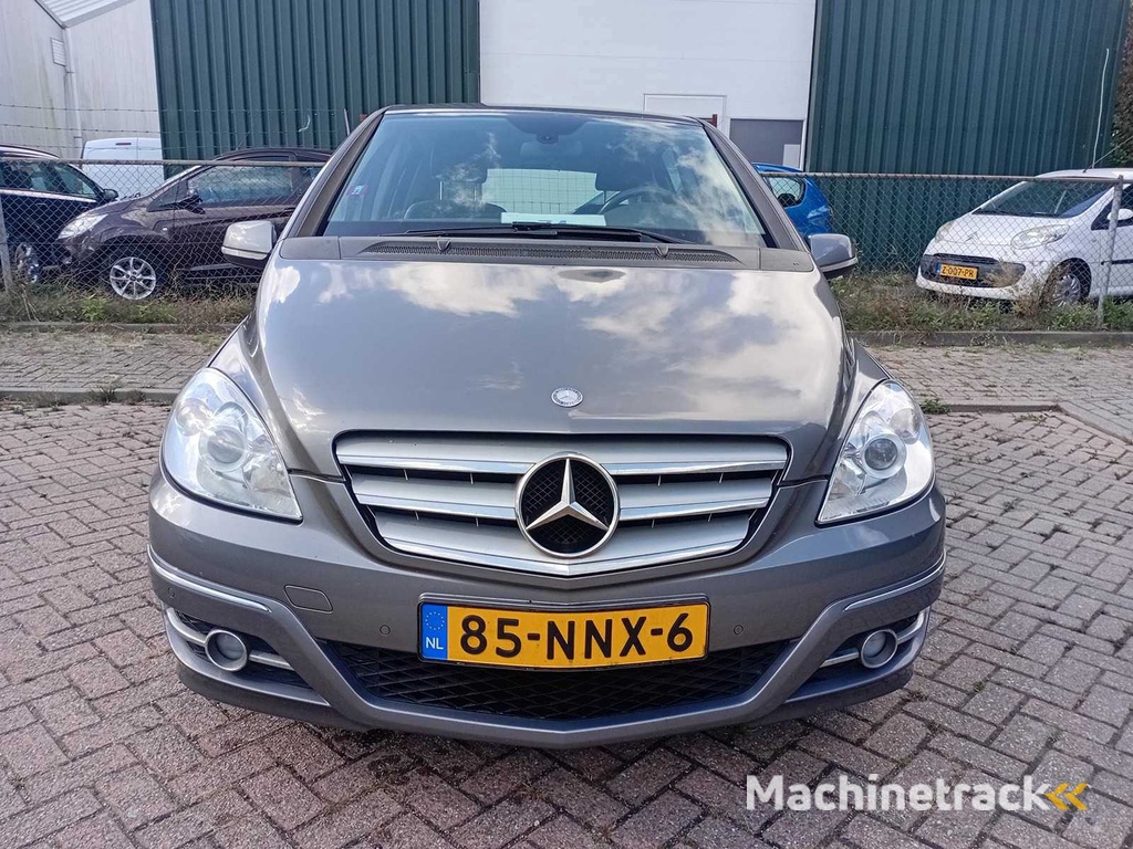 Mercedes-Benz B-Klasse 160 BlueE. Klimaanlage Navi Cruise, 85-NNX-6