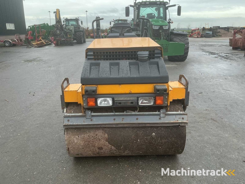 2000 HAMM HD13 Erdwalze