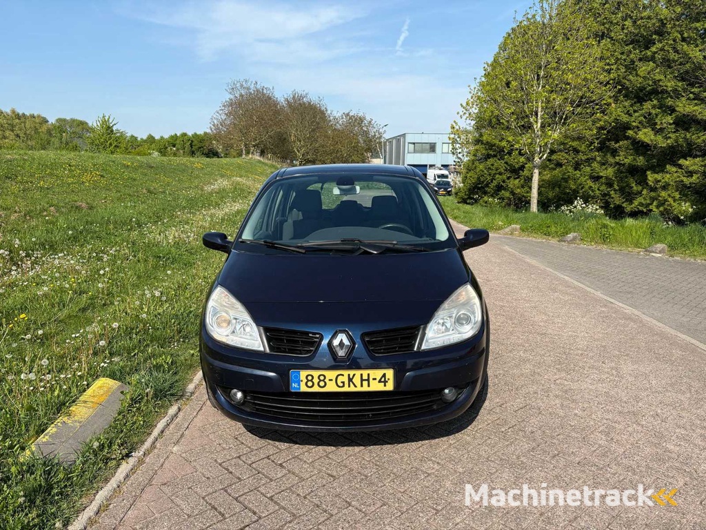Renault Scénic 1.6 16V Business Line, 88-GKH-4