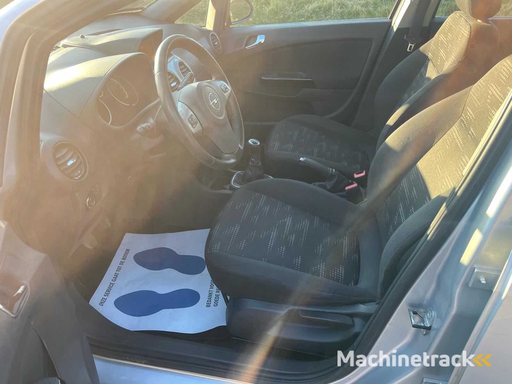 Opel Corsa 1.2 Ann. Edition, 2-TJN-53