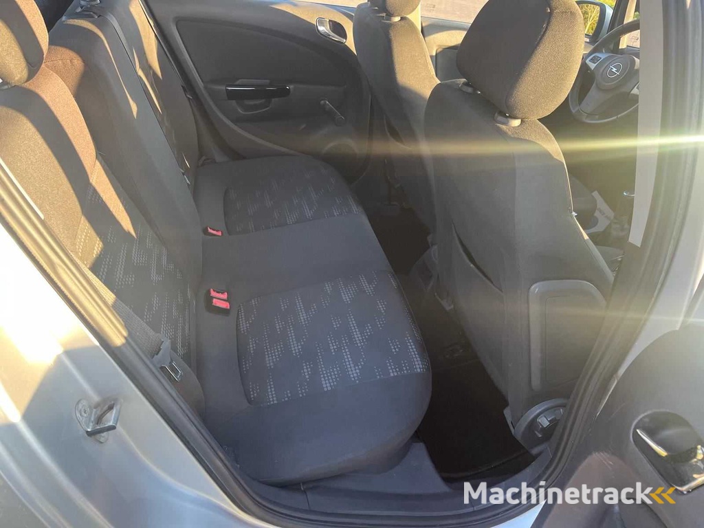 Opel Corsa 1.2 Ann. Edition, 2-TJN-53