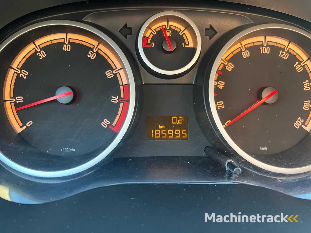 Opel Corsa 1.2 Ann. Edition, 2-TJN-53