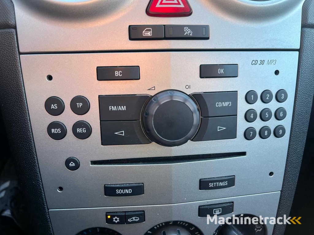 Opel Corsa 1.2 Ann. Edition, 2-TJN-53