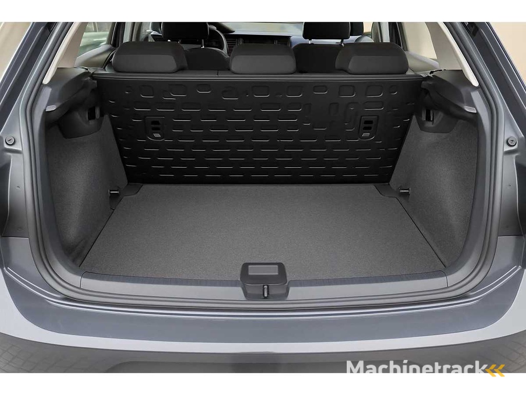 Volkswagen Polo 1.0i Trendline; ZH-729-J