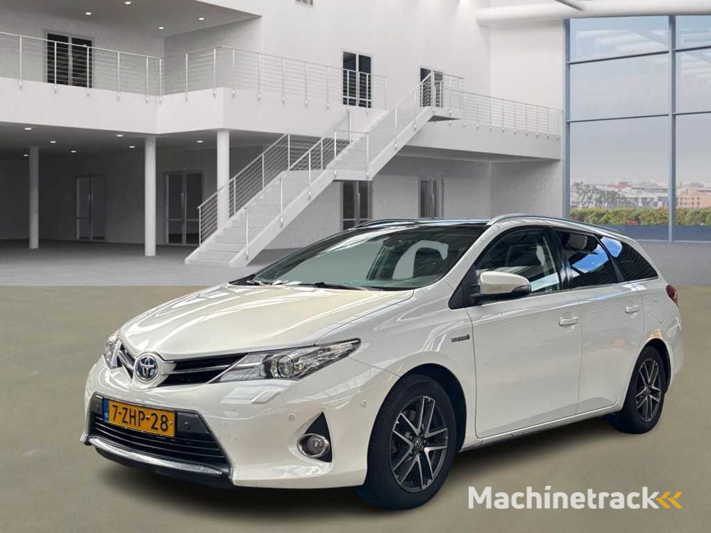 Toyota Auris Touring Sports 1.8 Bj. Mietvertrag , 7-ZHP-28