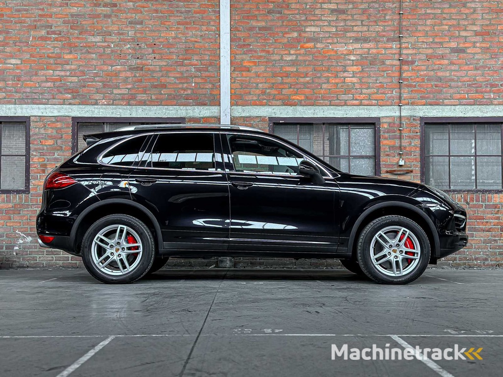 Porsche Cayenne Turbo 4.8 V8 493pk 2010