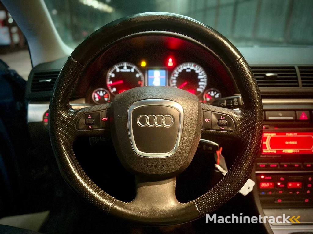 Audi A4 Avant 2.0 TFSI q. Vorlauf , 04-XD-JH