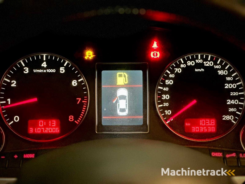 Audi A4 Avant 2.0 TFSI q. Vorlauf , 04-XD-JH