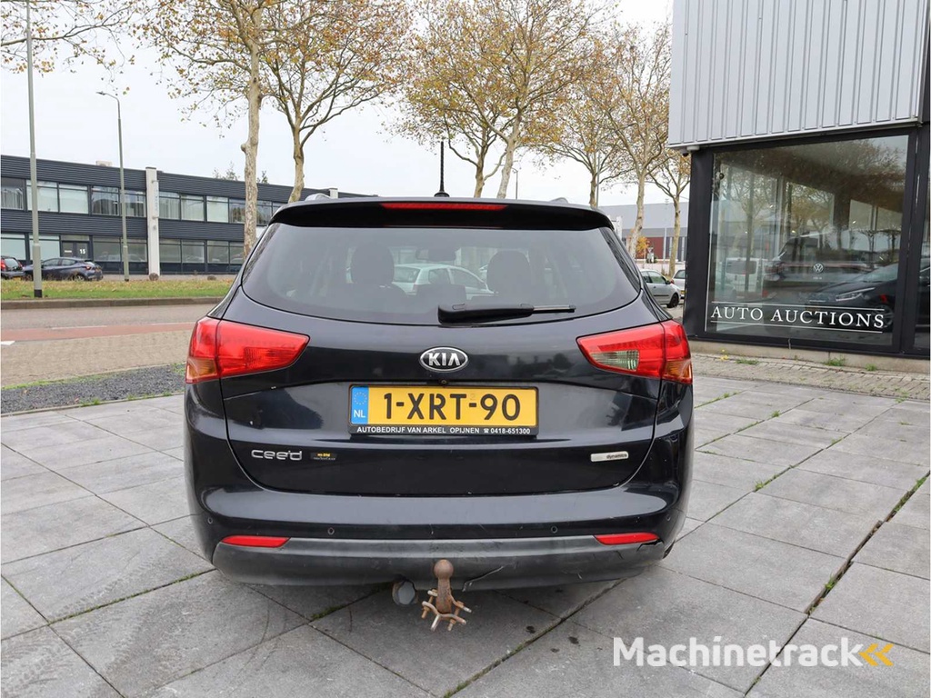 Kia ceed Sportswagon 1.6 GDI ExecutiveLine 2014, 1-XRT-90